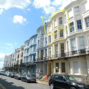 https://central-seaview-studio-apartment.brighton-hotels-england.com